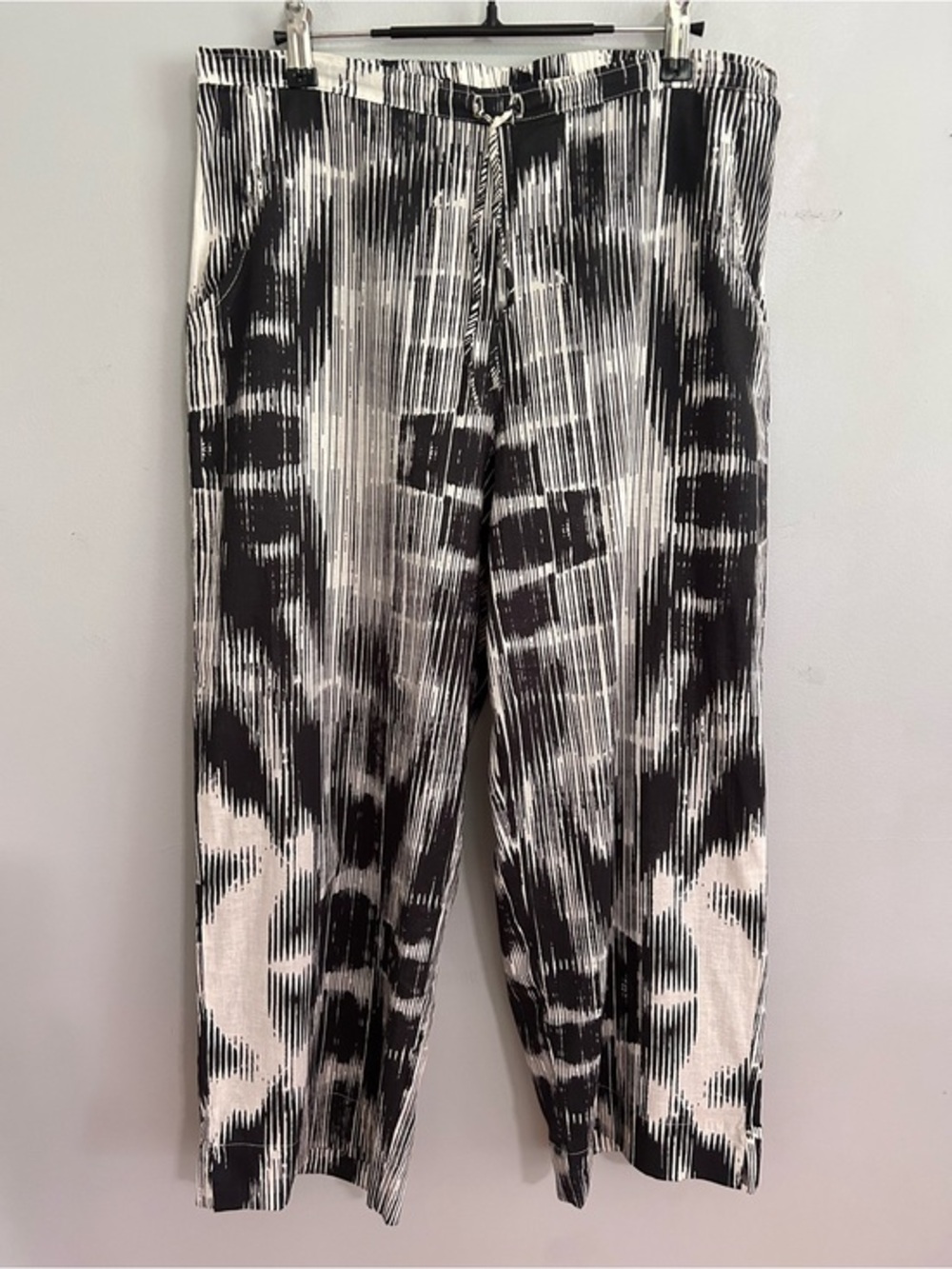 Bryn Walker Linen Crop Pants S Black White Ikat Art Lagenlook Made USA Italy